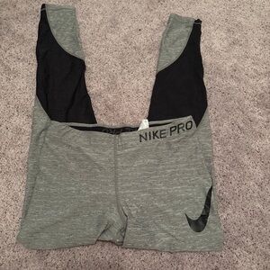 Nike Pro Heather Gray Leggings